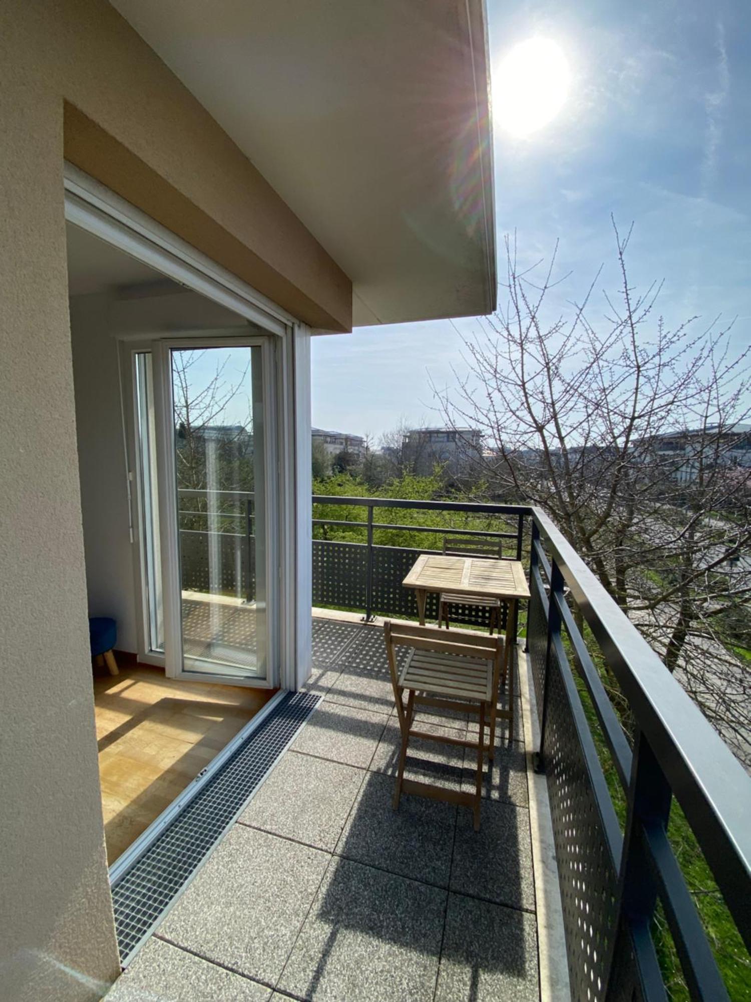 Charmant Appartement 3 Pieces Proche Rer & Disney Montevrain Bagian luar foto
